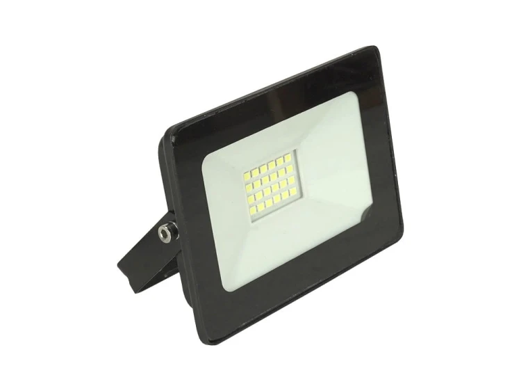 01_naświetlacz_LED_20W_halogen.jpg