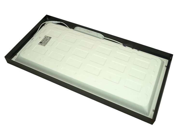 04_panel_LED_60x30cm_30W_czarna_ramka_natynkowy.jpg