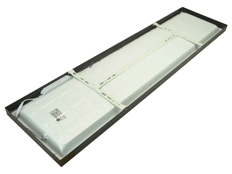 06_Panel_LED_60W_120x30cm_natynkowy_plafon_prostokat.jpg