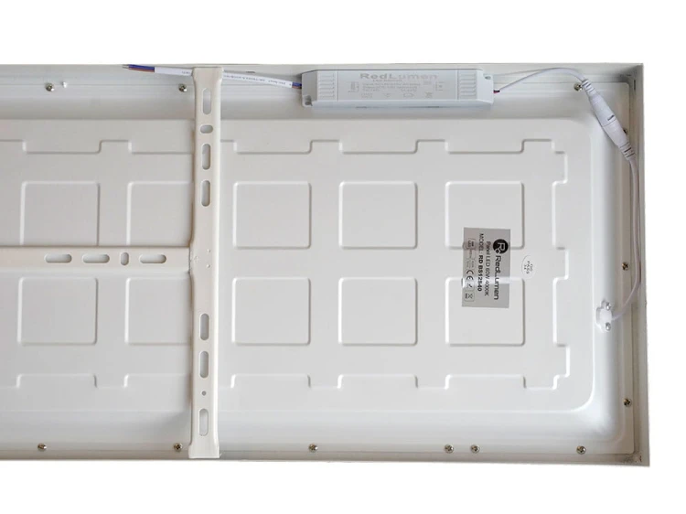 06S02_panel_LED_60W_120x30cm.jpg